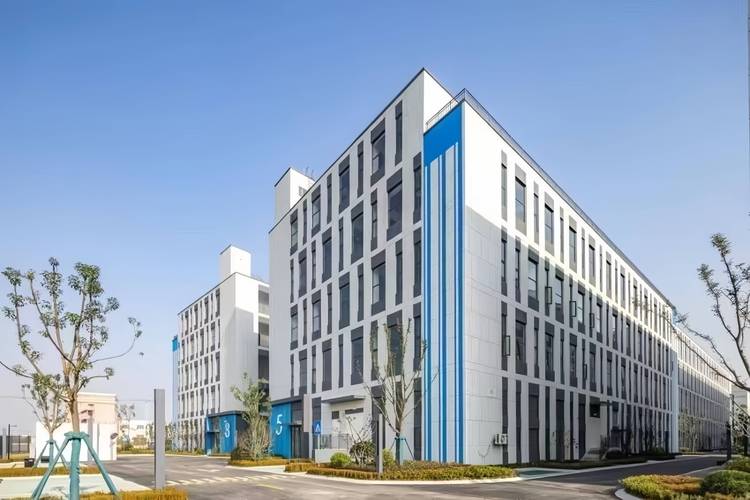 闵行区银都路4277号 上海研发智造总部基地与网站建设的战略新支点